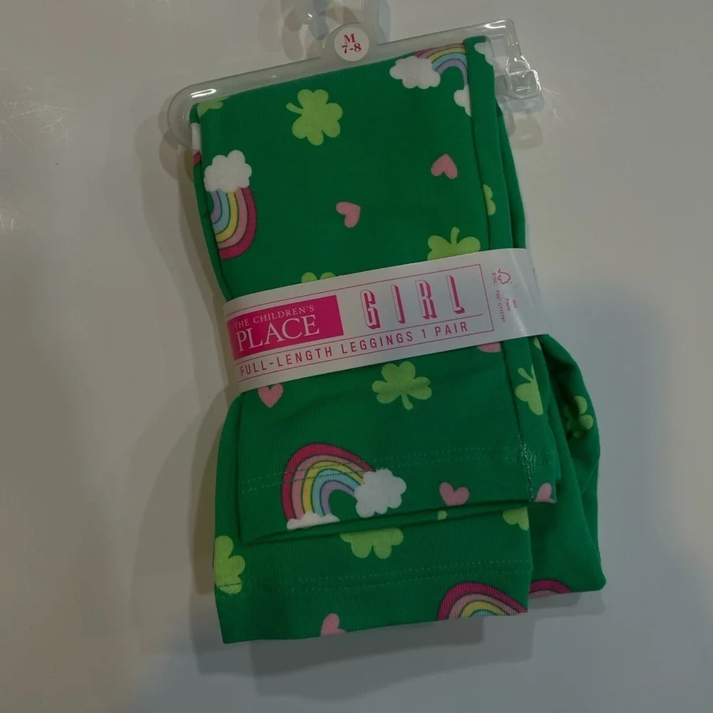 The Children's Place Green Leggings with Rainbows and Clovers